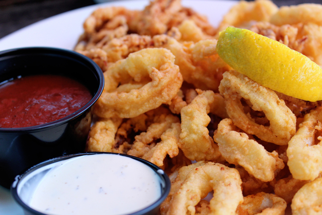 0_Pompano_Joes_Calamari_2010_6x9 Pompano Joe's, Miramar Beach. FL